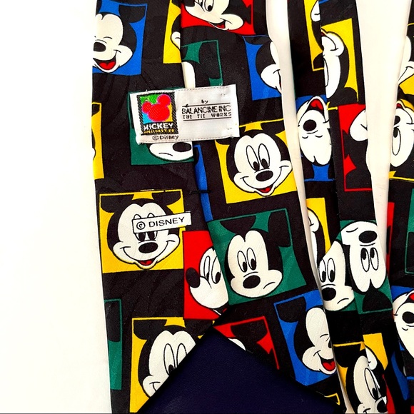 Mickey Unlimited Vintage Disney Tie Many Faces of Mickey Mouse - Picture 5 of 7